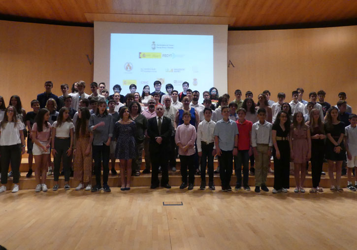 Participants en la inauguració d'Estalmat 2019.