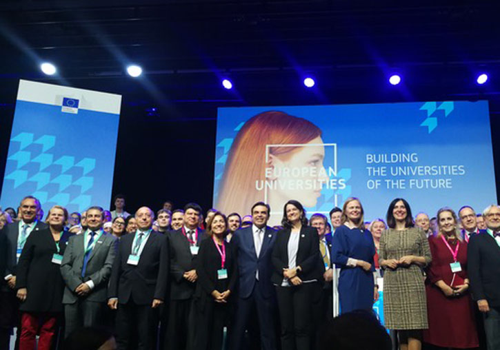 Participants en la reunió a Brussel·les.