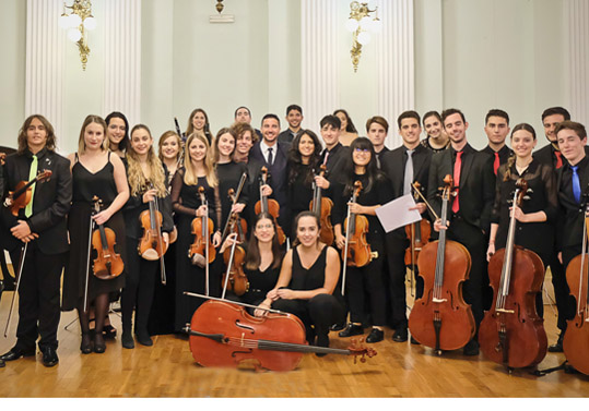 Secció de Cambra de l’Orquestra Filharmònica de la Universitat de València.