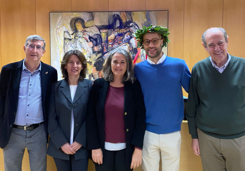 Doctoral student with the thesis committee
