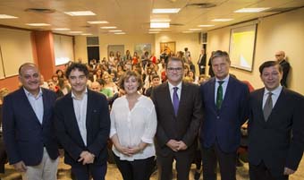 Participantes en el debate.