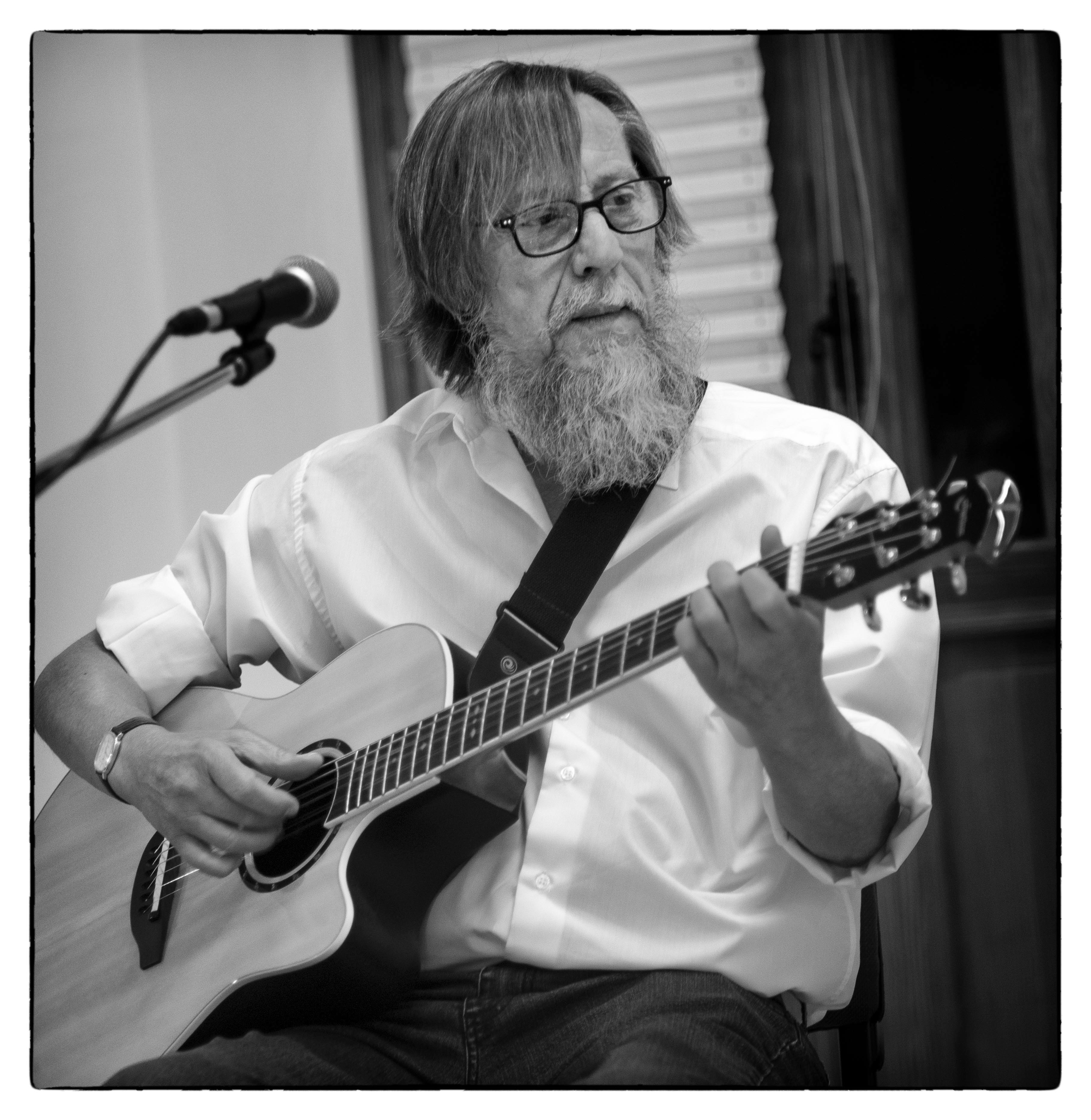 Concert de Jordi Gil al Teatre Micalet