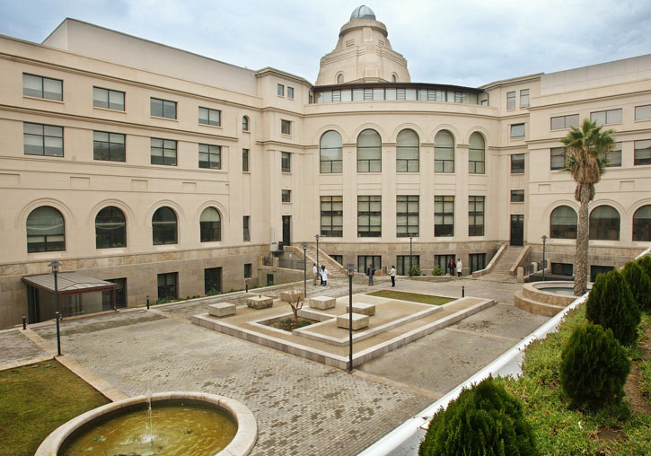 Edificio de Rectorado de la Universitat de València.
