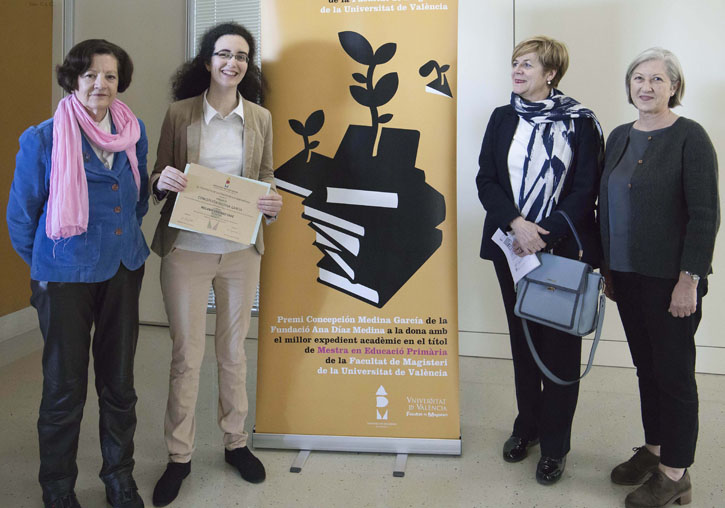 María Teresa de la Vella, Melanie Sánchez, María Dolores del Carrer i Isabel Vázquez.