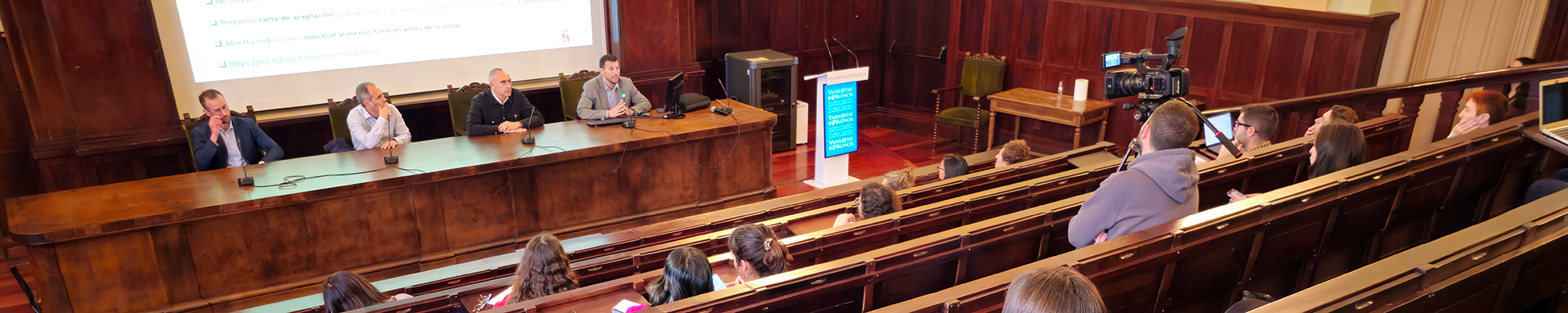 Video of the Informative Session for the 2025 RCCH-UV Programs. 