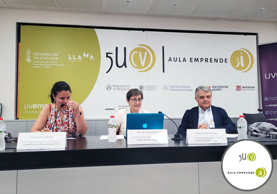 Inaugurada en la Facultat d’Economia la primera edición del Concurso interuniversitario Aula Emprende 3i, en el que participan estudiantes de las cinco universidades públicas de la Comunitat Valenciana