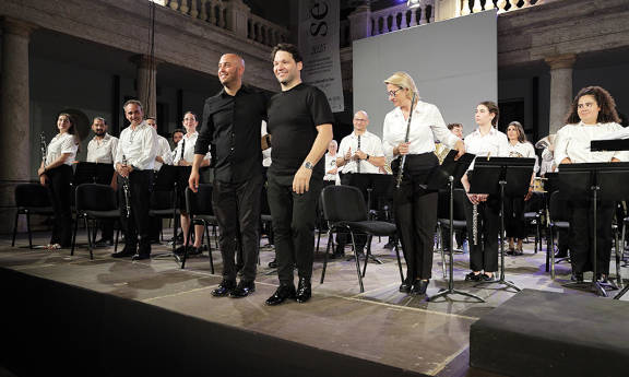 Serenates 2025. Bandes de Montroi i Catarroja - imatge 0