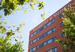 La Caixa grants