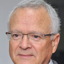 LA FACULTAD DE GEOGRAFÍA e HISTORIA DE LA UV Se UNE EN EL PÉSAME A LA FAMILIA I AMIGOS  POR LA PÉRDIDA DE NUESTRO PROFESOR MANUEL PÉREZ RIPOLL
