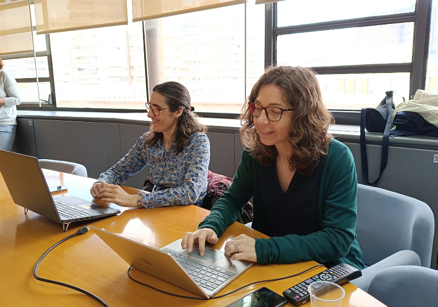 Membres de la UQ i del Servei de Biblioteques i Documentació durant el Sorteig