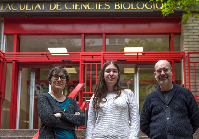 De izquierda a derecha, Carmen Agustín-Pavón, Elena Martín-Sánchez y Enrique Lanuza.