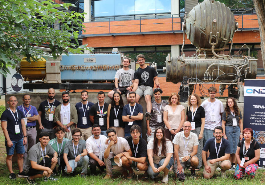Personal participante en el Taller de Instrumentación y Detectores en Física de Partículas, Astropartículas y Nuclear en el IFIC.