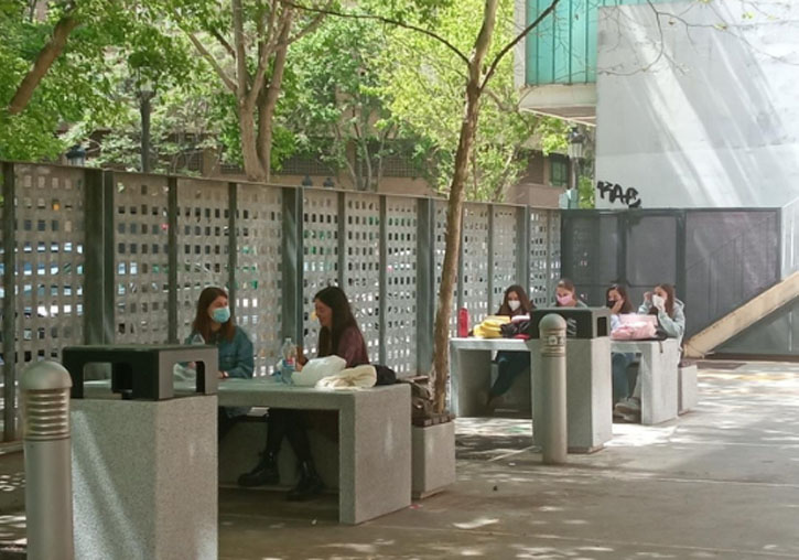 Ampliación de la apertura extraordinaria de bibliotecas en la Universitat de València