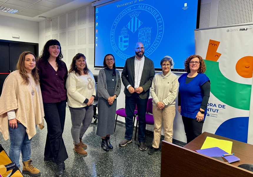 Rosa Maria Donat Beneito, Vicent Ripoll Gimeno, Paz Viguer Seguí i les persones premiades.