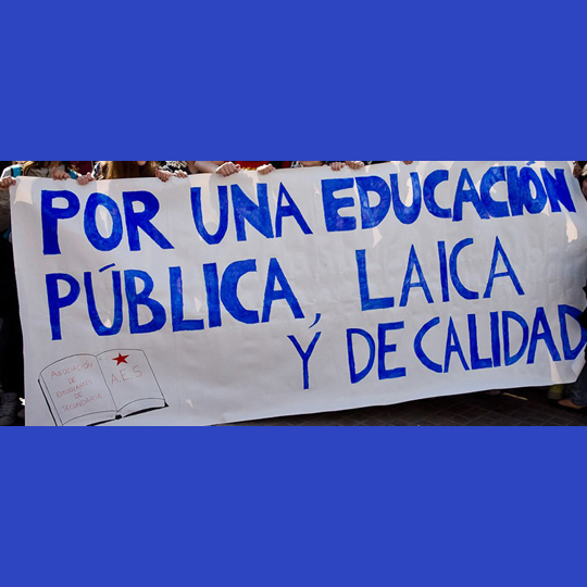 En defensa de la escuela pública y laica. Acadèmia Pública. 17/09/2019. Centre Cultural La Nau. 19.00h