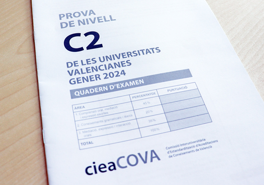 Foto de la portada d'un examen.