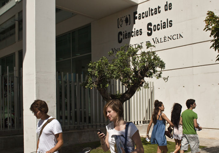 Facultat de Ciències Socials.