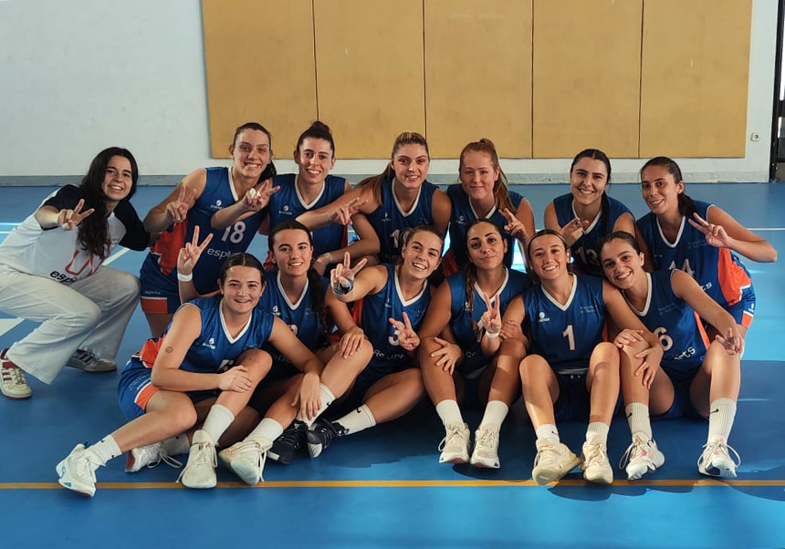 equipo de las jugadoras de baloncesto