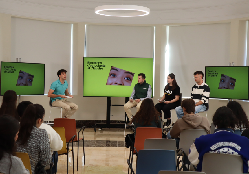 Debate entre representantes de Unió, BEA y Saó, en el Espai Vives. / Sedi