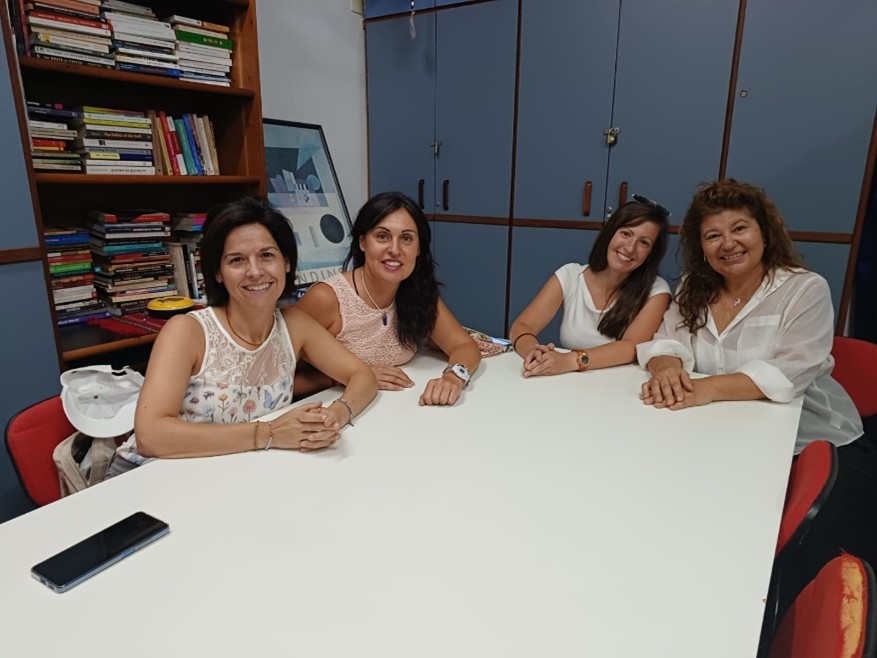 Reunió amb la professora Márcia Regina Viana