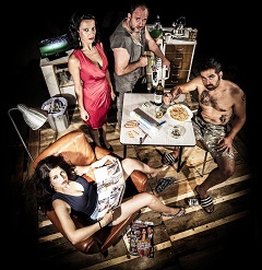 Un tramvia anomenat desig al Teatre Micalet
