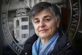 Elena Grau.