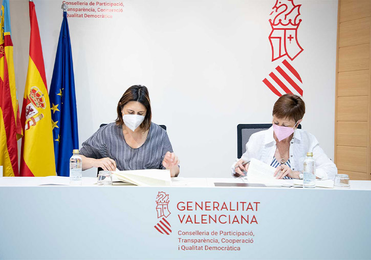 La UV i la GVA signen un acord per a la realització d’activitats de participació ciutadana mitjançant la Càtedra PAGODA