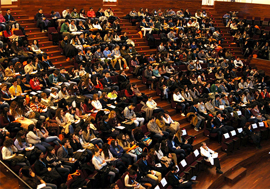 Més de 450 estudiants en el Congrés d’Investigació Biomèdica
