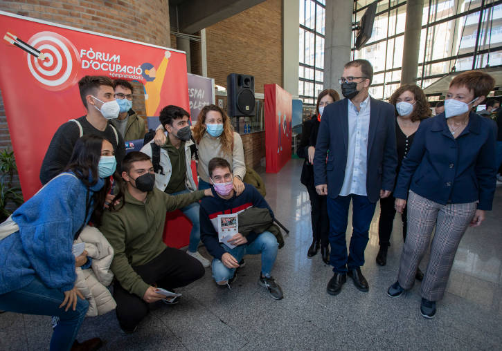 Un momento de la visita institucional al Foro de FCAFE.