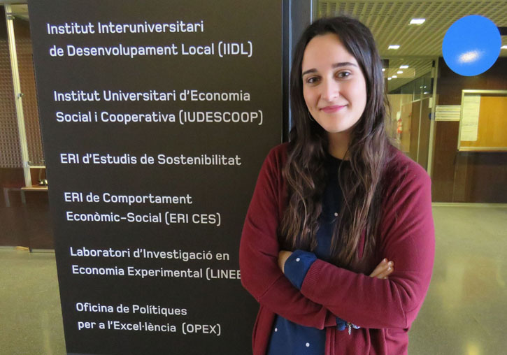 Glòria Caravantes, researcher at the Interuniversity Institute for Local Development (IIDL) of the University of Valencia.