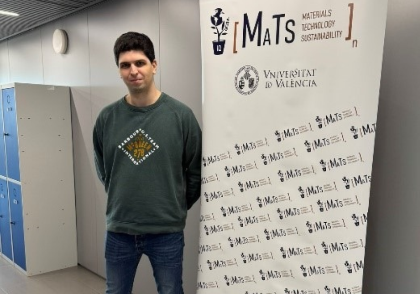 Javier ha finalitzat el seu Treball de Fi de Màster (TFM) desenvolupat amb el grup de recerca MATS (Materials Technology and Sustainability) de la Universitat de València.