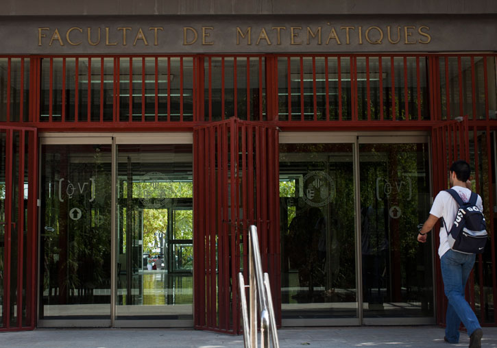 Facultad de Matemáticas de la Universitat de València. Foto: Miguel Lorenzo.