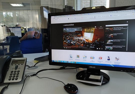 Pantalla amb la llista de reproducció UVcomunicació