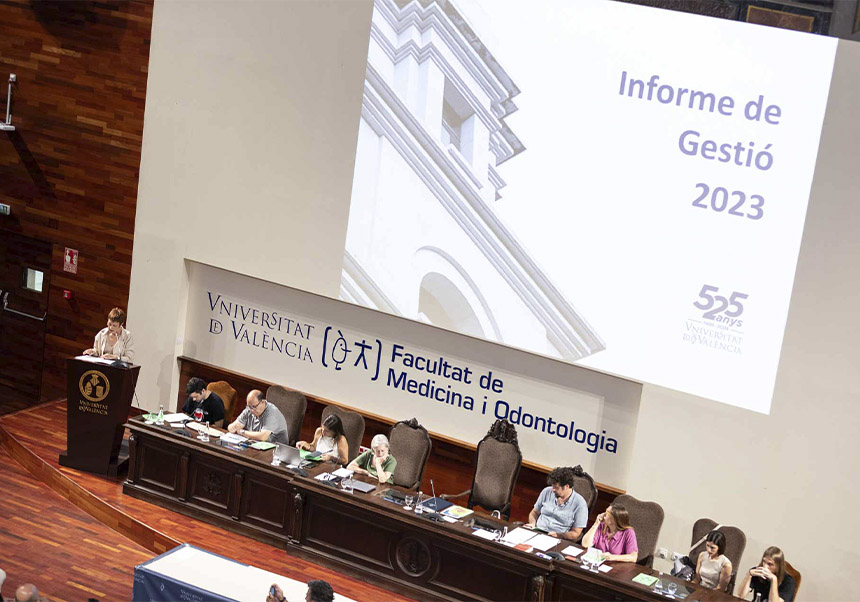 La rectora exposa l'informe de gestió