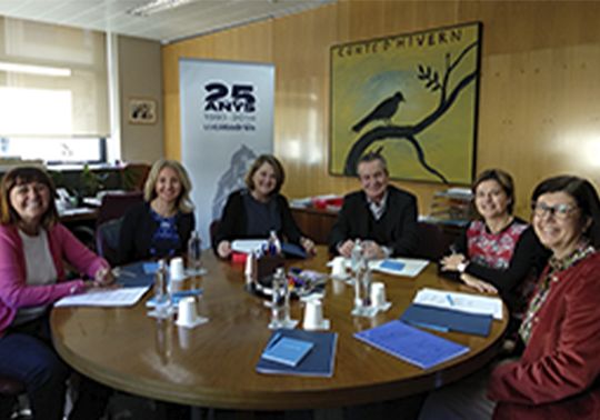 The Chair of Feminist Economics met with its University Joint Committee.