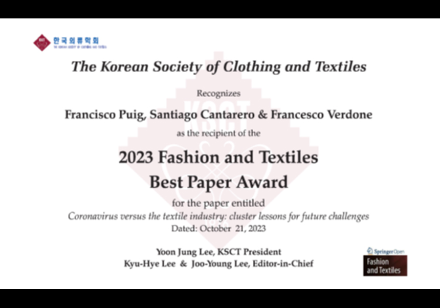 2023 Fashion and Textiles Best Paper Award