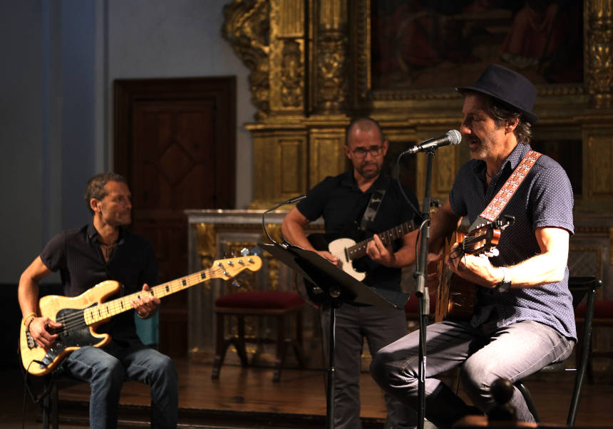 Nacho Pereda y l@s Chatarrer@s del Amor, en concierto en la Capilla de la Sapiencia de La Nau.