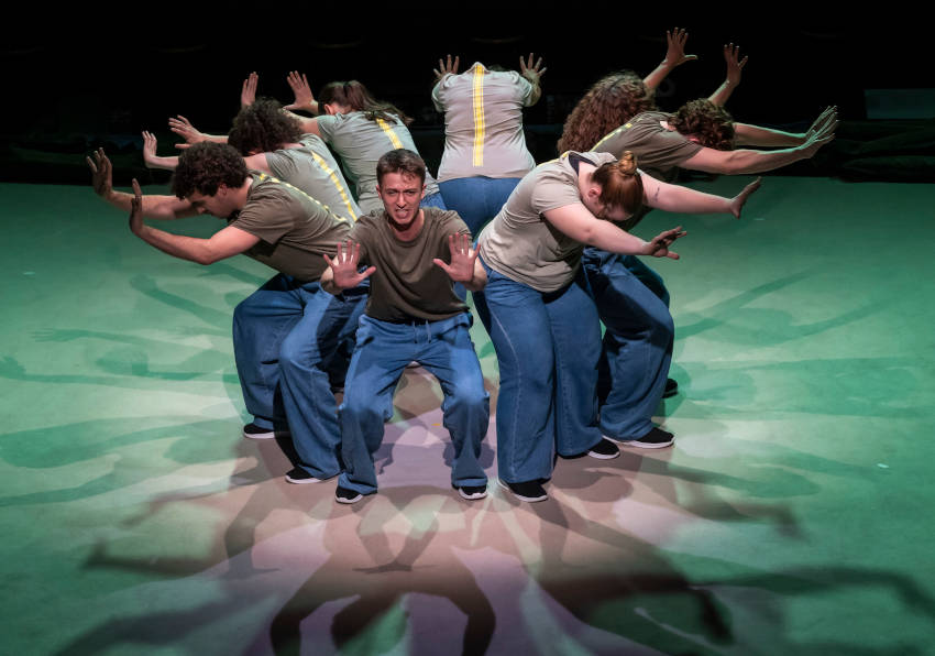 Imatge del esdeveniment:Cartell de l'obra 'Un instant de bellesa', per Escena Erasmus UV.