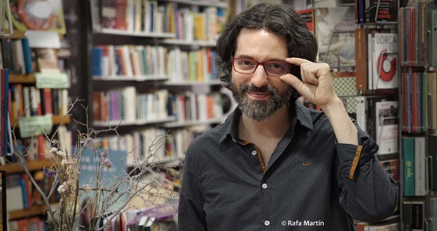 Photo of Andrés Neuman