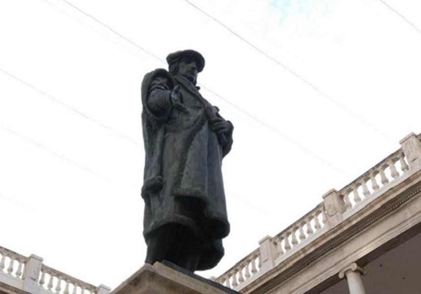 Edifici La Nau UV