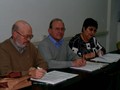 Los alumnos de la Universidad de los Mayores de Gandía y los de Ontinyent en un momento del encuentro