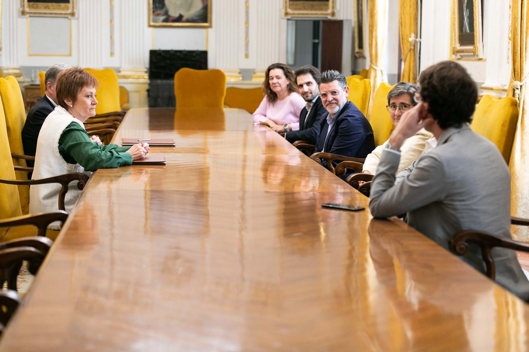 La Universitat de València i Capgemini Espanya signen conveni per a impulsar la Innovació en el Desenvolupament de Programari
