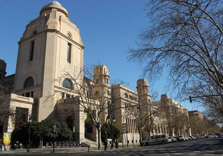 Edificio de Rectorado de la Universitat de València.