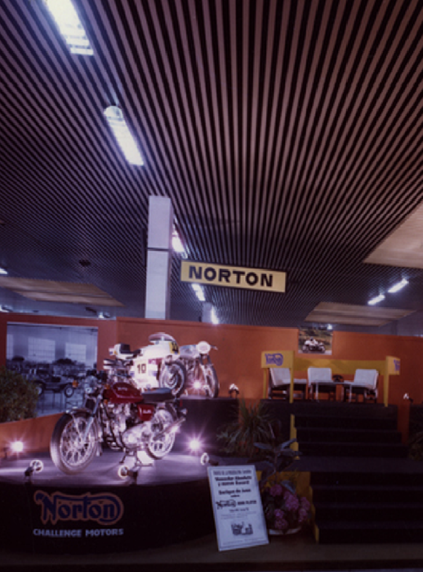 Stand para empresa 'Norton'