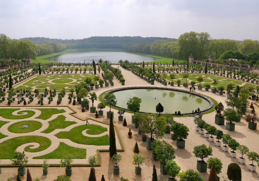 Ciutats en festa pel Delfí. El comparativisme a prova de les fonts