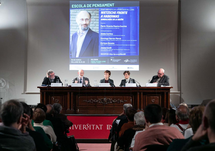 A moment during the book presentation.