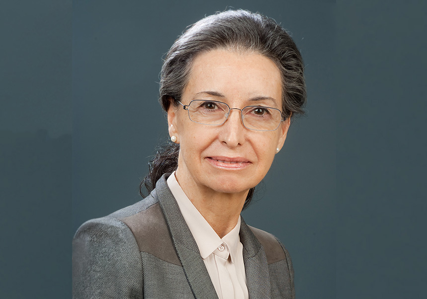 Mª Teresa Echenique Elizondo