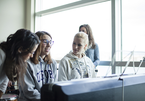 Estudiantes de la Universitat