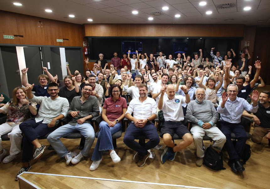 The celebration of the successful launch of the FLEX satellite at ADEIT-UV Foundation. PHOTOS: MAO.