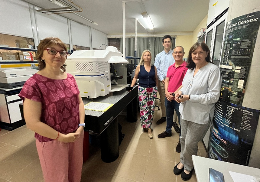 Recepción oficial del nuevo sistema nanoRaman-AFM del SCSIE